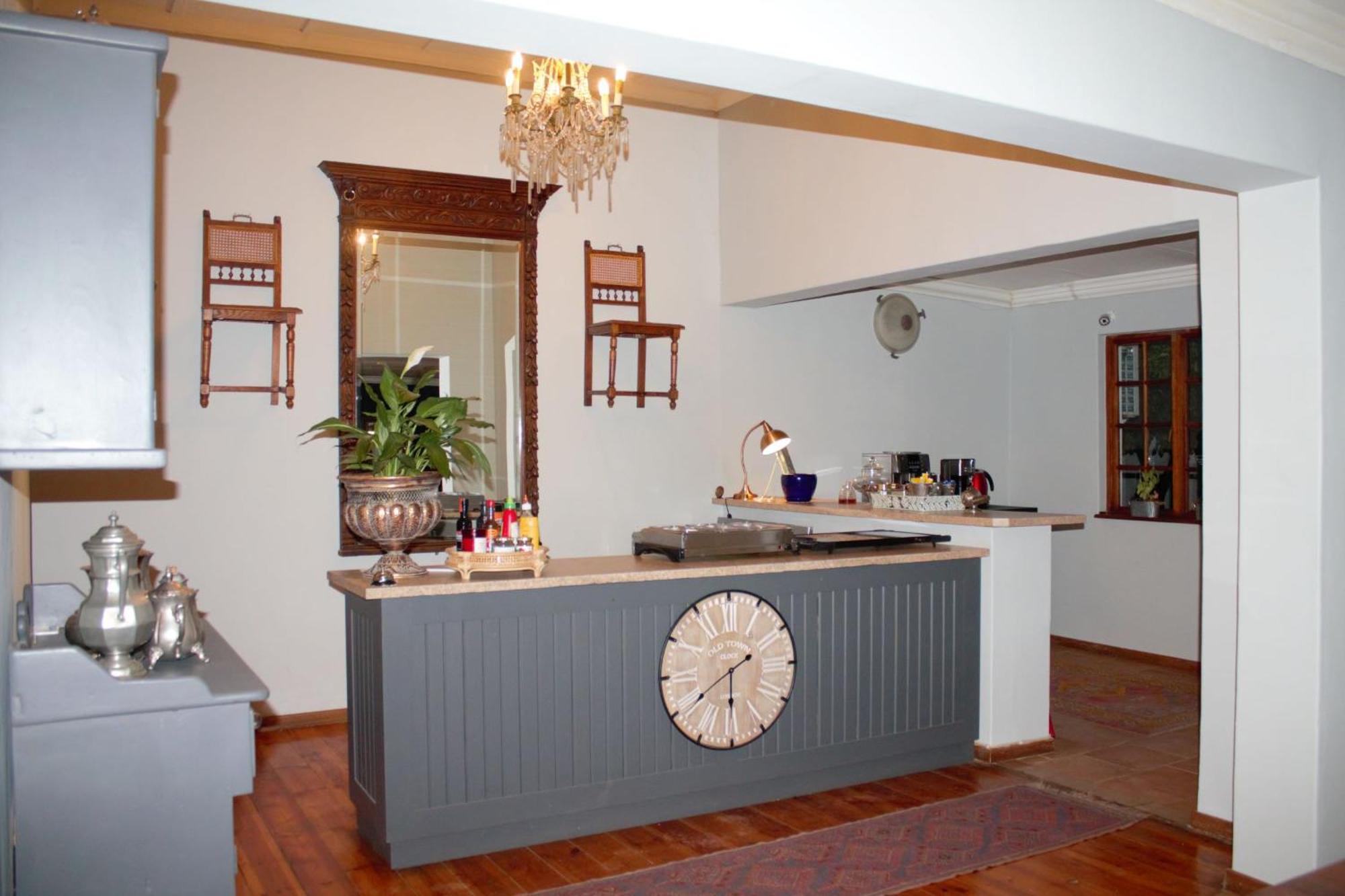 Lockerbie Lodge Vryburg Exteriör bild